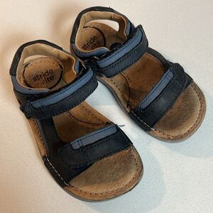 STRIDE RITE SANDAL SIZE 7